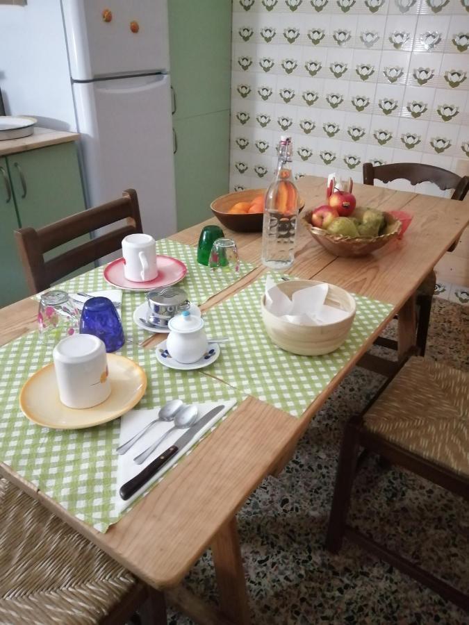 B&B Daddanca Ales Dış mekan fotoğraf